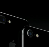 Компания Apple официально представила новые смартфоны — iPhone 7 и 7 Plus.